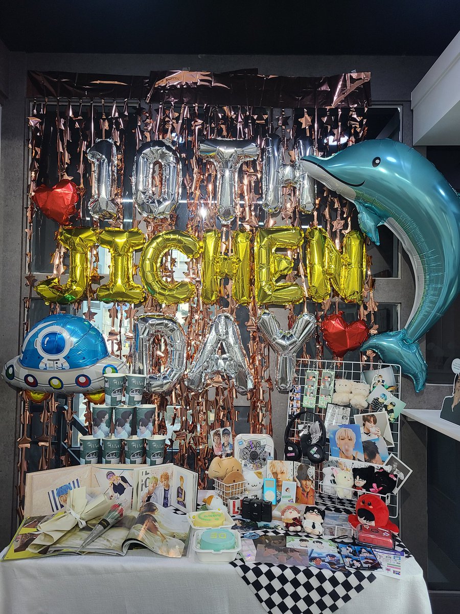 idontthinking's tweet image. #우리가_여기까지_왔다
#우리_열하나에만났는데_스물하나야
즐거운 사람들과 좋은 시간...보냇읍니다...^^