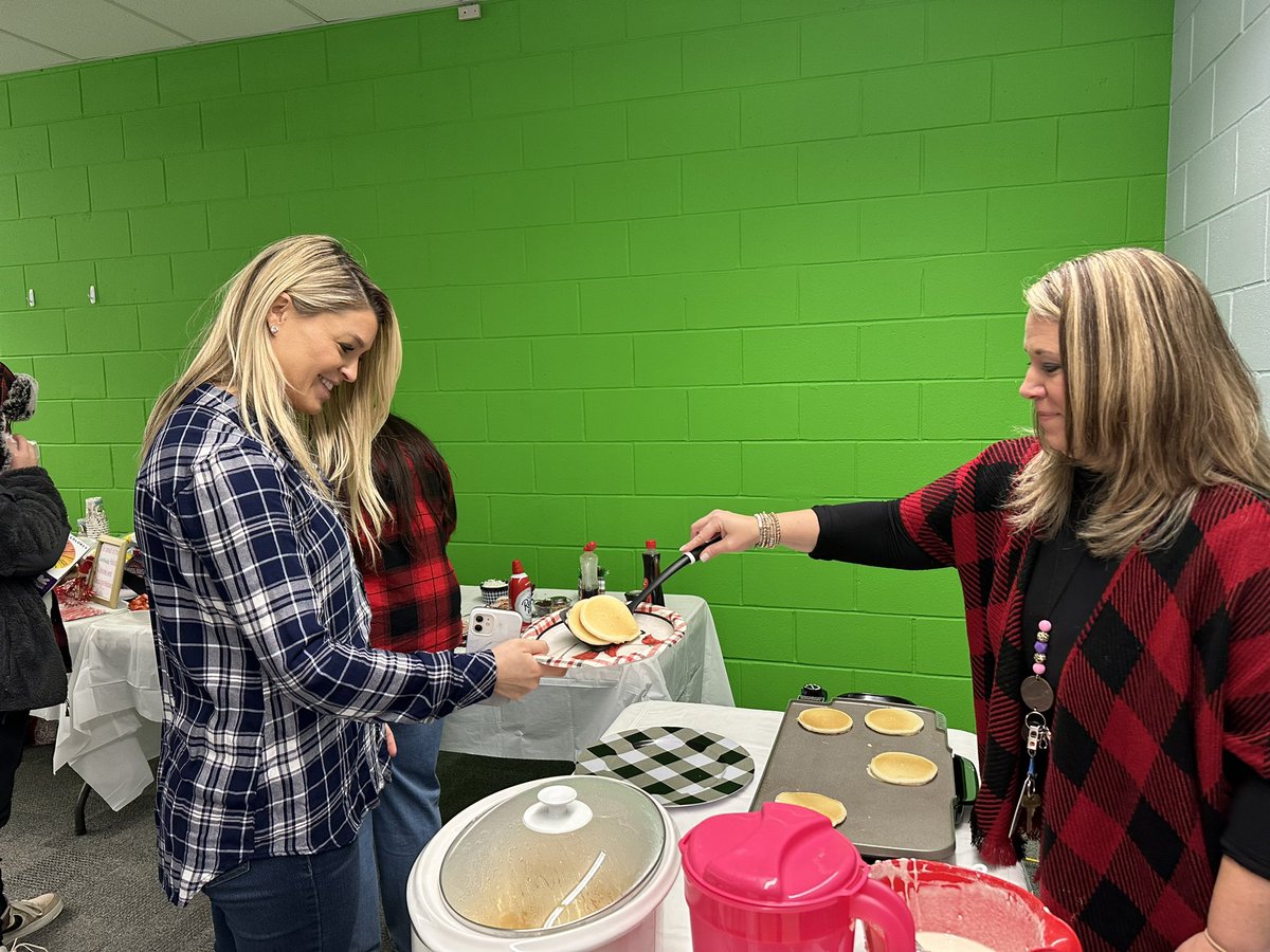 Kimberly Layman tweet media