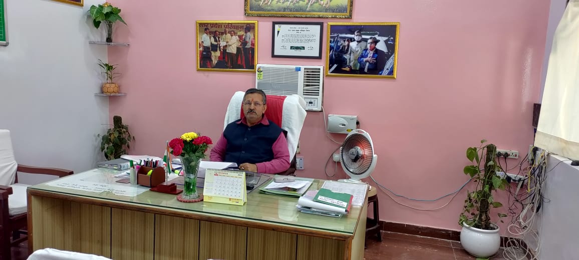 DineshChandra Mishra (@dineshmishranbt) on Twitter photo यात्रीगण ध्यान दें, नोएडा डिपो से रात नौ बजे से सबेरे सात बजे तक बस सेवाओं का संचालन कोहरे के कारण बंद किया गया,रात्रि सेवा की बसों का आनलाइन आरक्षण भी एक माह के लिए बंद <a href="/dayashankar4bjp/">Dayashankar Singh (Modi Ka Parivar)</a> <a href="/UPSRTCHQ/">UPSRTC</a> <a href="/UPSRTCNOIDA/">RM NOIDA</a> <a href="/ARM_NoidaDepot/">ARM Noida Depot (Shree Rohitash Kumar)</a> <a href="/NBTLucknow/">NBT Lucknow</a> <a href="/NBTDilli/">NBT Dilli</a> यात्रीगण ध्यान दें, नोएडा डिपो से रात नौ बजे से सबेरे सात बजे तक बस सेवाओं का संचालन कोहरे के कारण बंद किया गया,रात्रि सेवा की बसों का आनलाइन आरक्षण भी एक माह के लिए बंद <a href="/dayashankar4bjp/">Dayashankar Singh (Modi Ka Parivar)</a> <a href="/UPSRTCHQ/">UPSRTC</a> <a href="/UPSRTCNOIDA/">RM NOIDA</a> <a href="/ARM_NoidaDepot/">ARM Noida Depot (Shree Rohitash Kumar)</a> <a href="/NBTLucknow/">NBT Lucknow</a> <a href="/NBTDilli/">NBT Dilli</a>