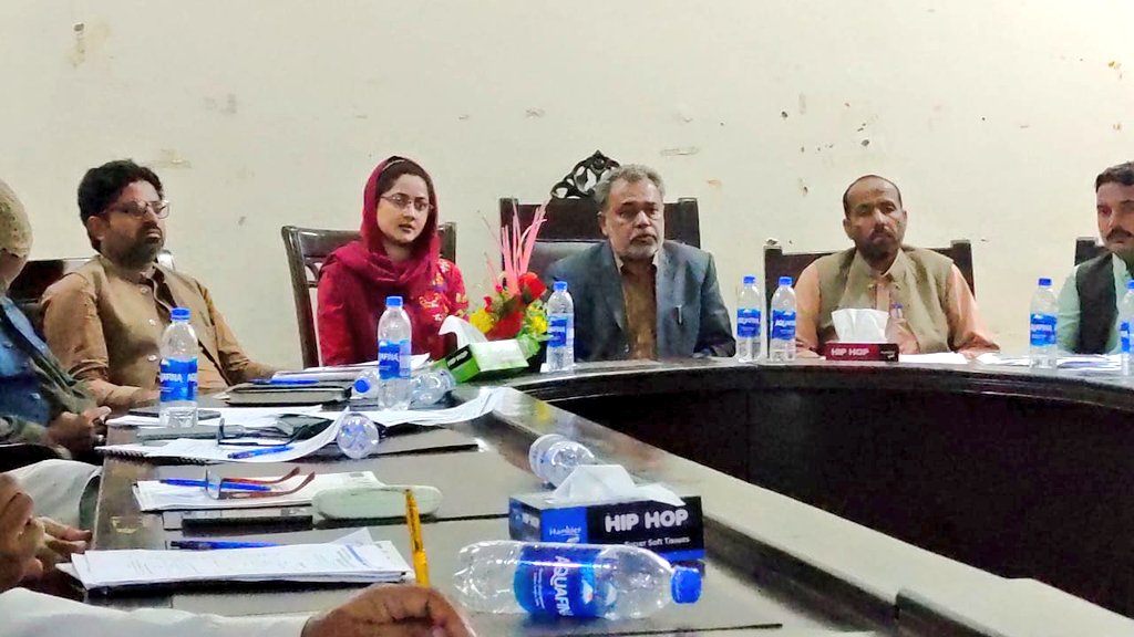 LEAD4SDGs's tweet photo. Mr. M. Ali, Additional Commissioner, Naseerabad said that before this training, we were not acquainted with SDGs and its localisation at par, now I can easily say that these insights could help in the formulation of District Plans.
#AcceleratingSDGsLocalisation https://t.co/eK9VeV3Vnd