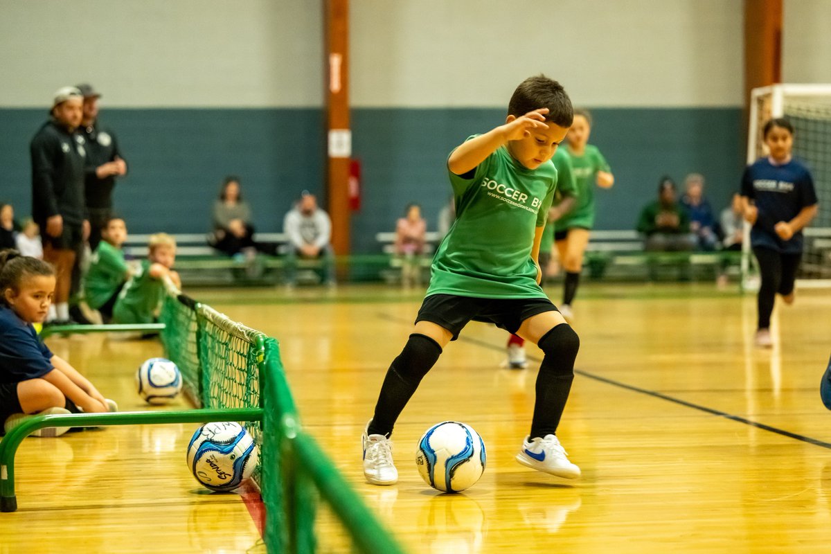 randol02's tweet photo. ๐๐ข๐ฅ๐ฌ๐จ๐ง ๐๐๐ ๐
๐ฎ๐ญ๐ฌ๐๐ฅ, opening day of youth futsal.
๐ท: #mac_n_pix
๐๐ฅ๐ค๐ฃ๐จ๐ค๐ง๐๐ ๐๐ฎ: @SoccerBoxWilson
#wilsonrecfutsal #soccerbox #futsal #futbolsala #wilsonnc #nextgen https://t.co/5WUeER0zKW