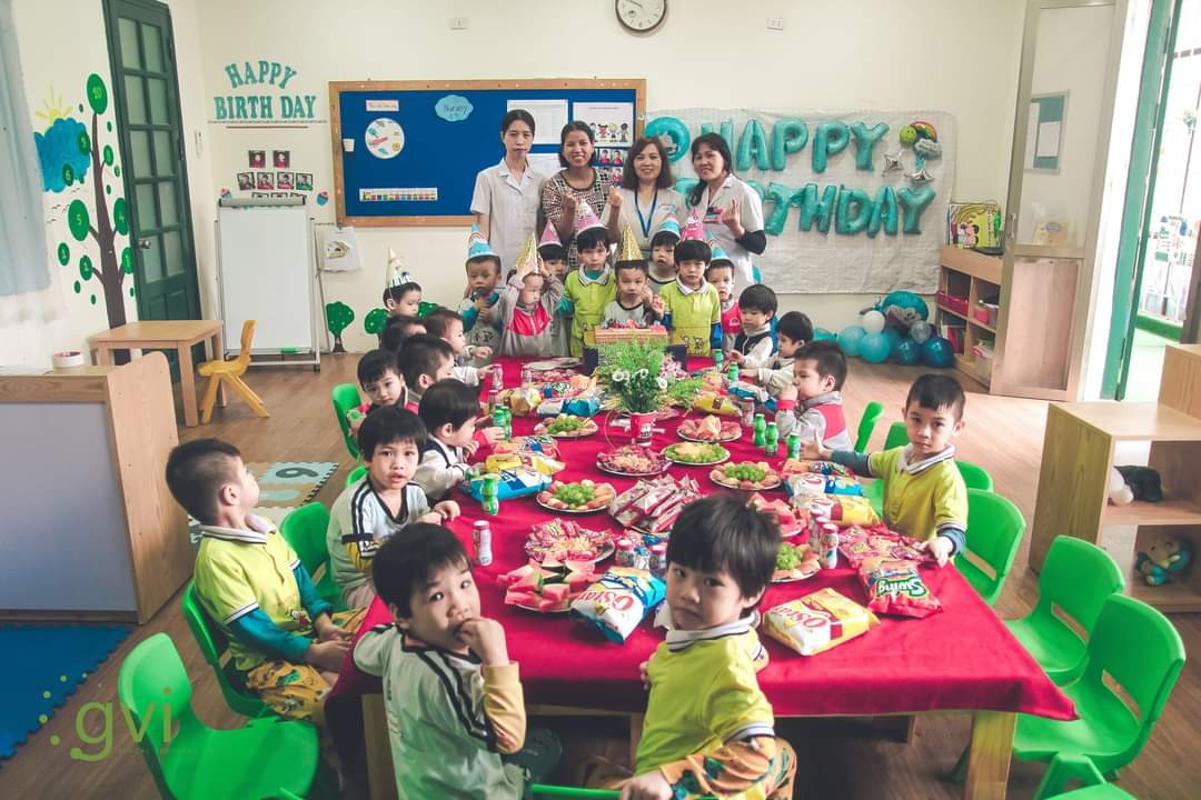 GVIVietnam's tweet photo. Birthday party is among the most anticipated events for children at SS3. They are all excited to learn about birthday, receive gifts and enjoy birthday cake. https://t.co/xz8e1esK2G