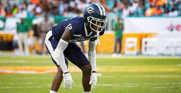 Ranking the top 10 players available in college football transfer portal
https://t.co/g73eosrAh7 https://t.co/YlngpPJ2pP