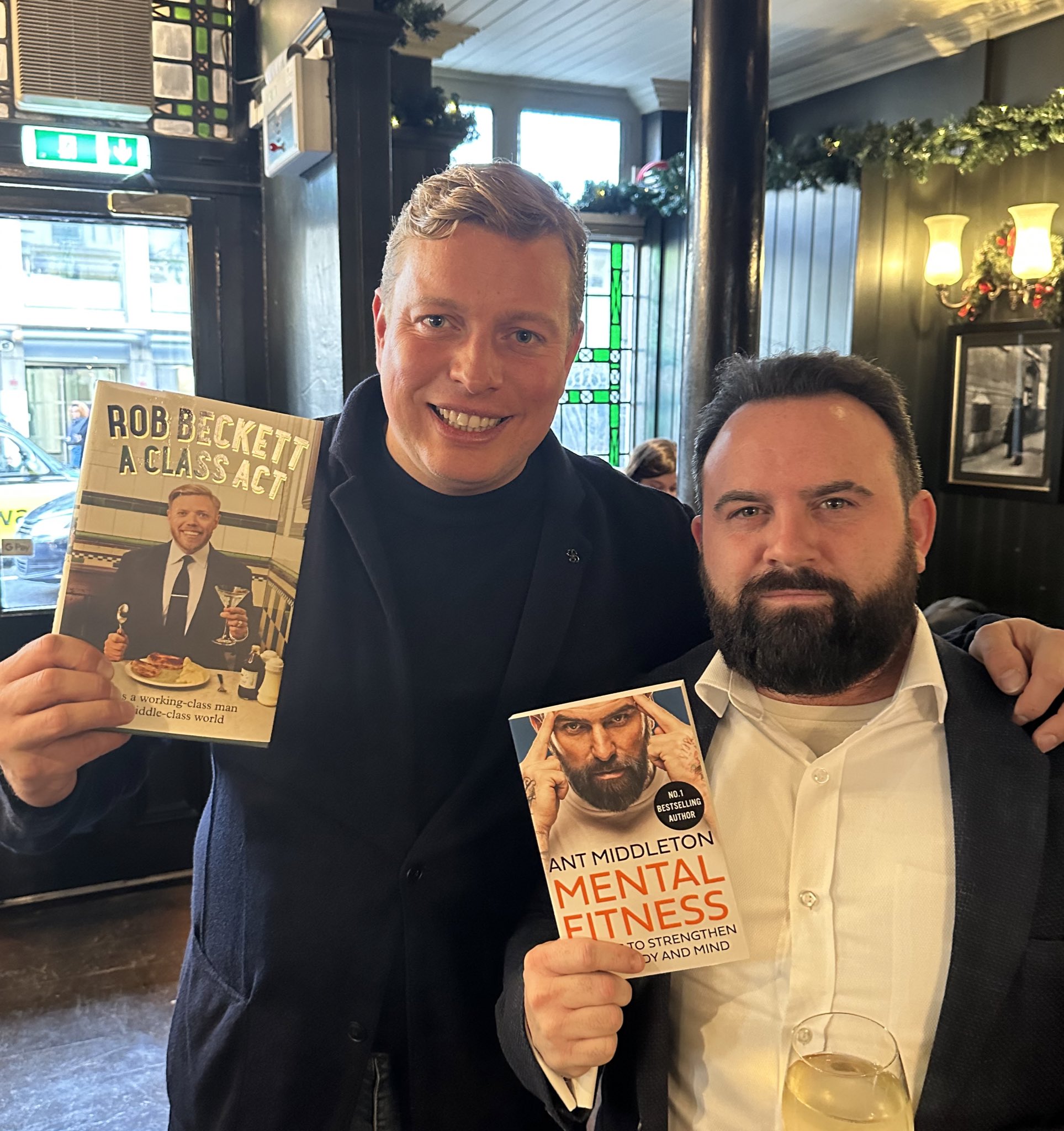 Thomas Skinner ⚒ on Twitter "Me & antmiddleton doing a book signing