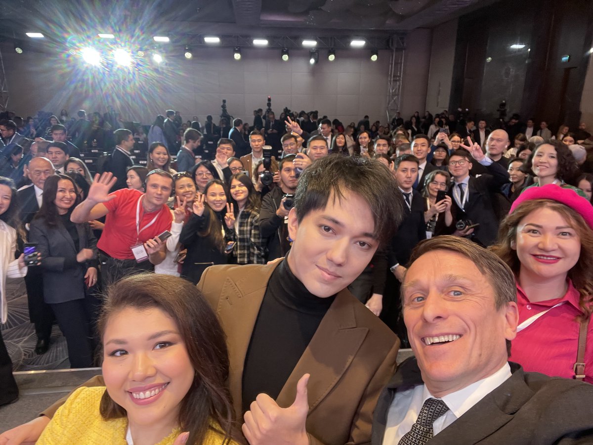 PeaceOneDay's tweet photo. Keynote with @DimashKudaibergen at the Central Asian Media Forum. Such an honour. #CAmediaforum22 https://t.co/TK2bWm57Q2