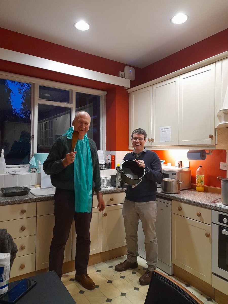 emmanuel_house_'s tweet photo. A huge #ThankYou to our recent volunteer groups who have helped out in our Winter Shelter. These photos are of groups from @NottsDiocese cooking for our beneficiaries.
We're very grateful for all of the help we're receiving from volunteers this Christmas #YouCanMakeTheDifference https://t.co/8IAWQH3oWQ