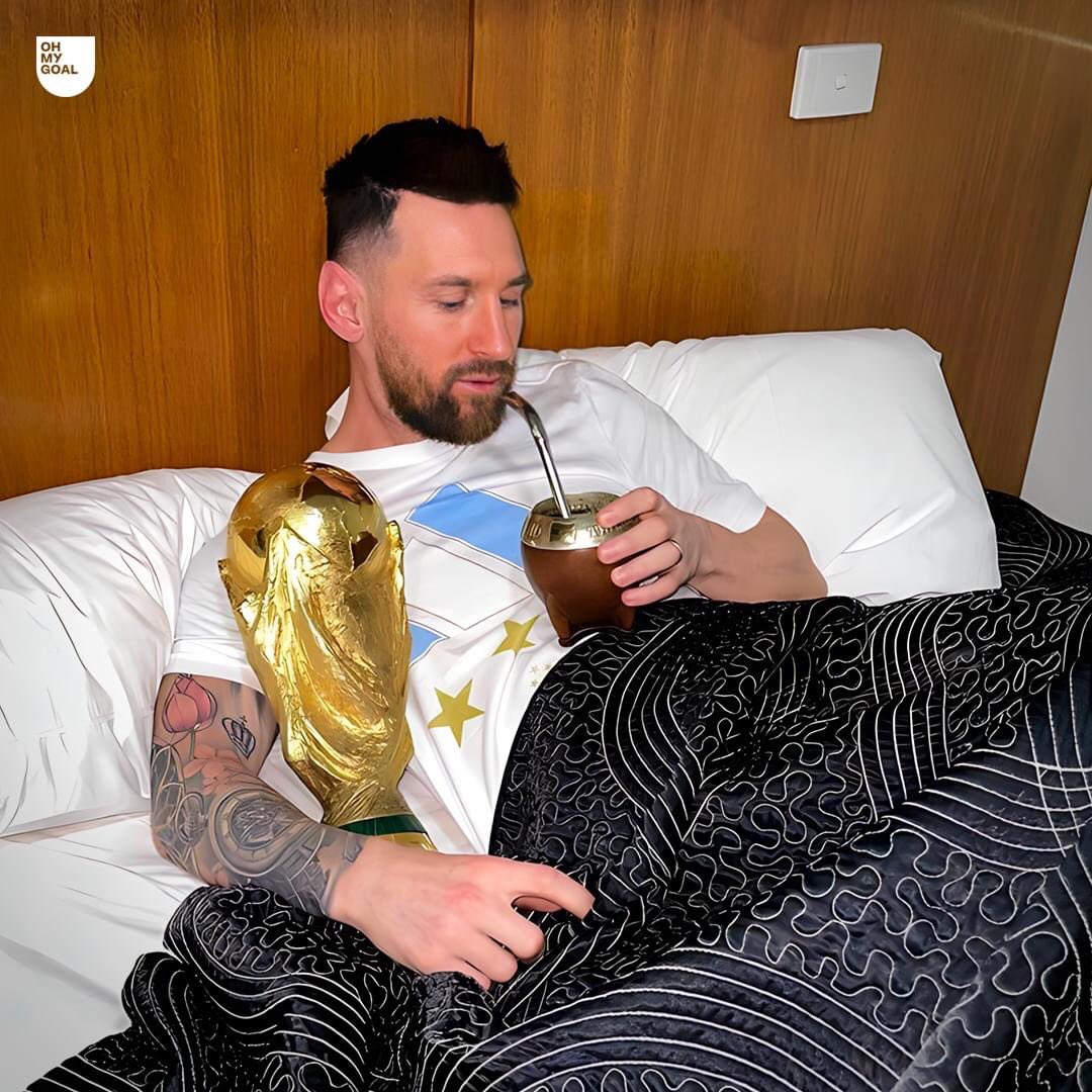 Shahabuddin_10's tweet photo. Goat 🏆
#measi #teamessi #RestInPeaceBaby https://t.co/Xuws8Qcbb4