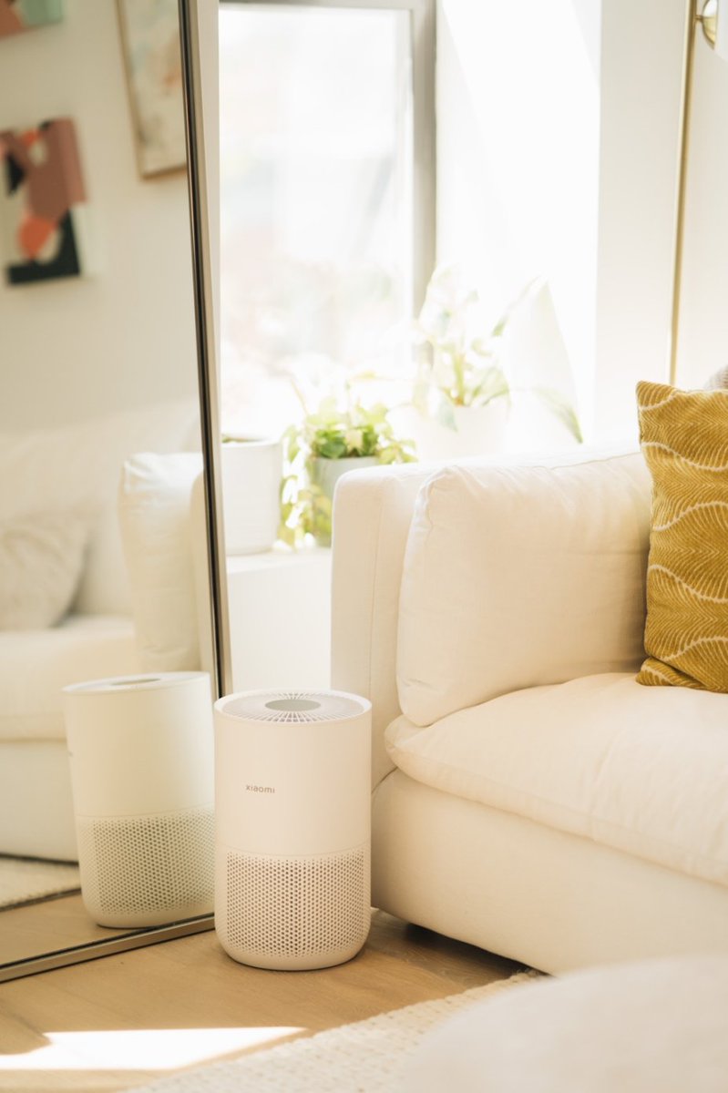 XiaomiUSA's tweet photo. Small but powerful 💪
#AirPurifier4Compact 🤍
#Xiaomi #XiaomiNorthAmerica #BetterWithXiaomi https://t.co/A1tRGtsZ4H