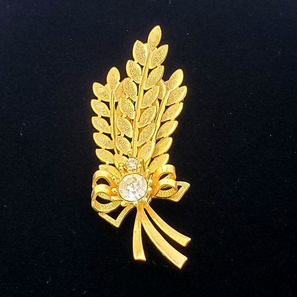 CSCodicorn's tweet image. So good I had to share! Check out all the items I'm loving on @Poshmarkapp #poshmark #fashion #style #shopmycloset #sarahcoventry #paige: posh.mk/0A5qKRQHUvb