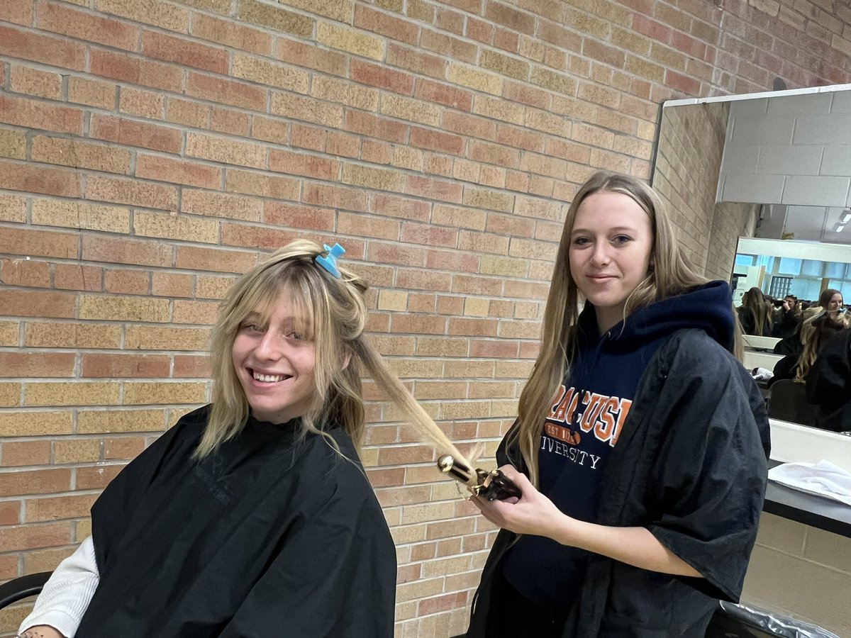 Cosmo_cci_'s tweet photo. Treating moms to a spa day in Cosmo @CCI_SCDSB https://t.co/qgh7jsbkv3