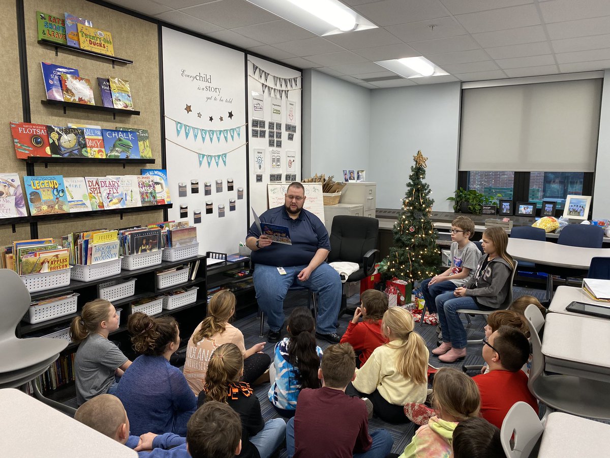 ndemmesser's tweet photo. Our Assistant Principal, Mr. Sherman, reading a Christmas story to the class.  #itsthemostwonderfultimeoftheyear https://t.co/xcHlhNIxUK