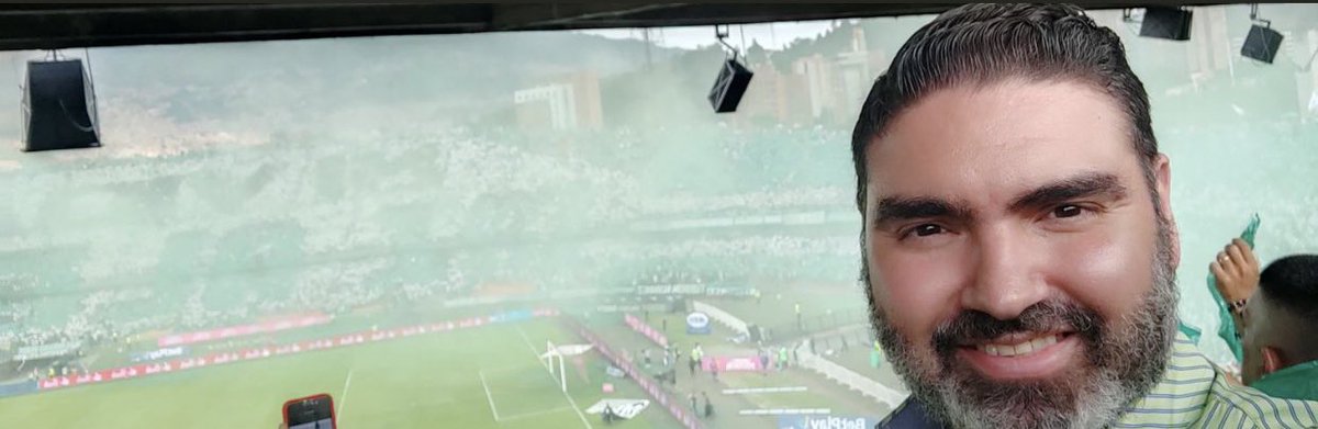calle1312_'s tweet photo. Este tipo @jericgomezm debe ser declarado persona no grata por la hinchada de Nacional, la cual tiene en su foto de Twitter y a la misma que hoy ha expuesto de manera descarada, ignorante e inconsciente! Que ponga la foto con la OAL y que al estadio no vuelva jamás! @LDSoficial https://t.co/96QFpOXXwt