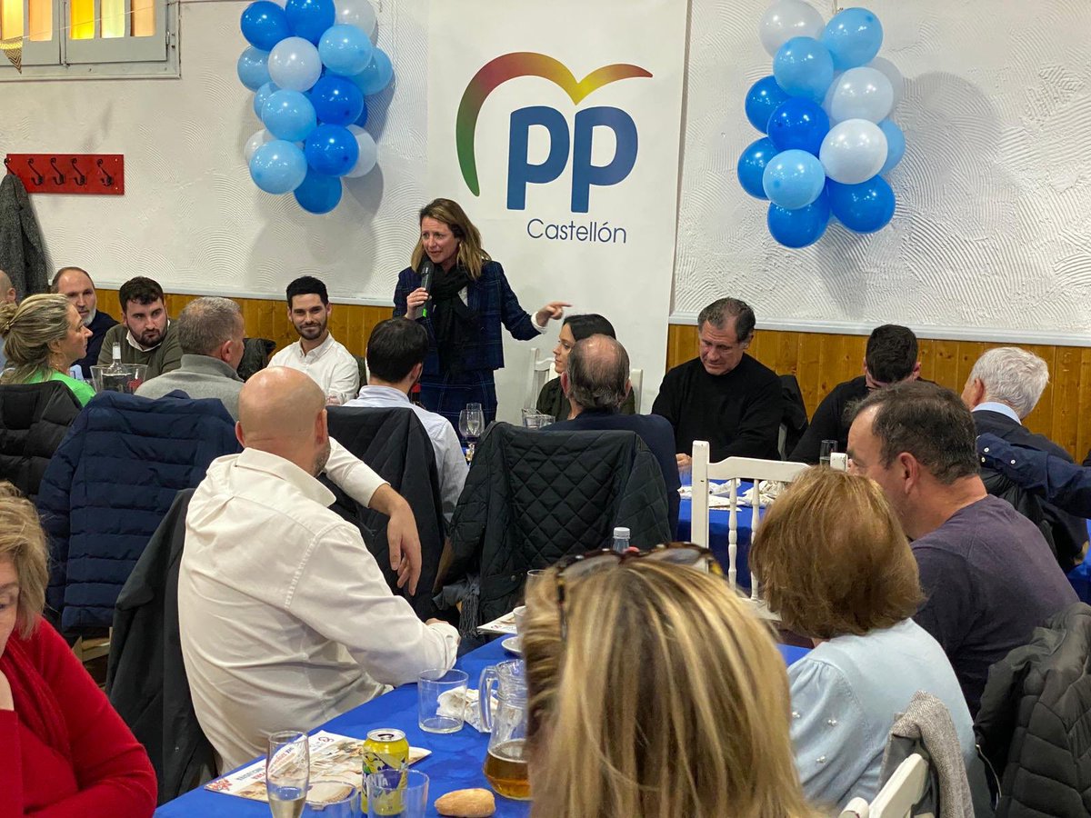 Fantástica noche con la familia de <a href="/popularescs/">Partido Popular de Castellón</a>. Quedan 158 días para devolver la ilusión a la ciudad 😍