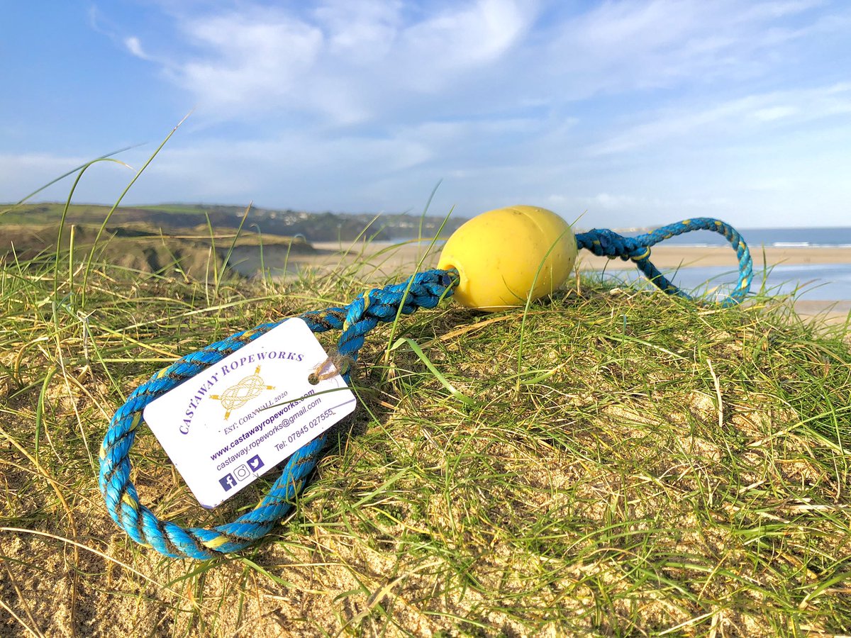 Have a pooch that loves to swim? We’ve got you covered! Here’s our floating tuggy toy! Handmade in Cornwall from retired fishing rope and deep water floats! #seadogs #dogtoys #cornwall