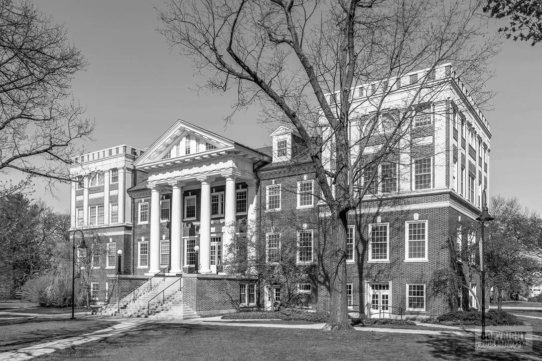 universityicons's tweet photo. Today's featured university is Gettysburg College in Gettysburg, 
PA

https://t.co/zTW072jwNs 

@gettysburg #architecture #campus #campusbeautiful #campustour #college #collegedays #collegelife #collegetour #picoftheday #graduation #photography #gettysburg https://t.co/L6uffTwByI