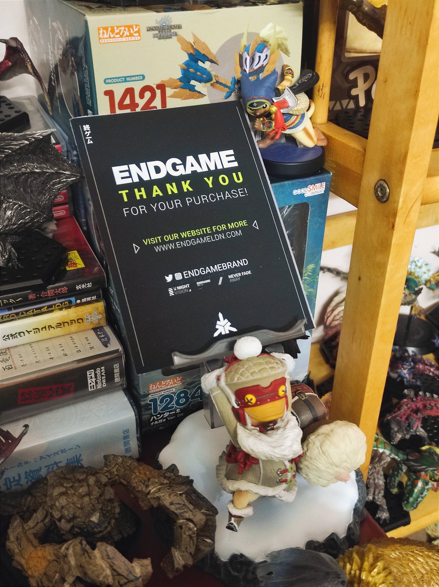 VentHoang's tweet image. Finally, these Ponchies I design for @endgamebrand & @Arekkz arrived today. Thanks for sending this incredibly adorable gift & thank you for letting me join such awesome project & great packaging by @morimotes_ I'm really love it!
Buy here: endgameldn.com
#EndGameXCapcom