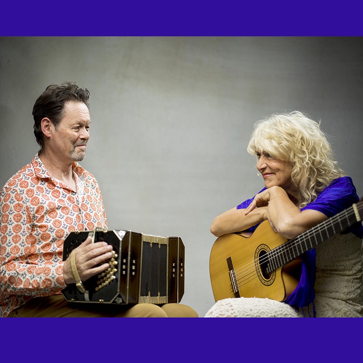 #CarelKraayenhof en #LeoniJansen spelen samen in #concertzaal #oudekerk op #21januari. Heerlijke genieten van Ierse en Schotse muziek #RandyNewman #Sting. En Latijns-Amerikaanse liedjes 😍
Kaarten via podiaheemstede.nl

 #heemstede #concert #uitje #vooriedereen #thingstodo