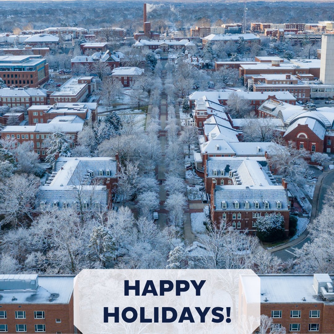 Happy Holidays! <a href="/UNCG/">UNCG</a> <a href="/UNCGSuccess/">UNCG Success</a>#UNCG #UNCG26

¡Felices vacaciones!