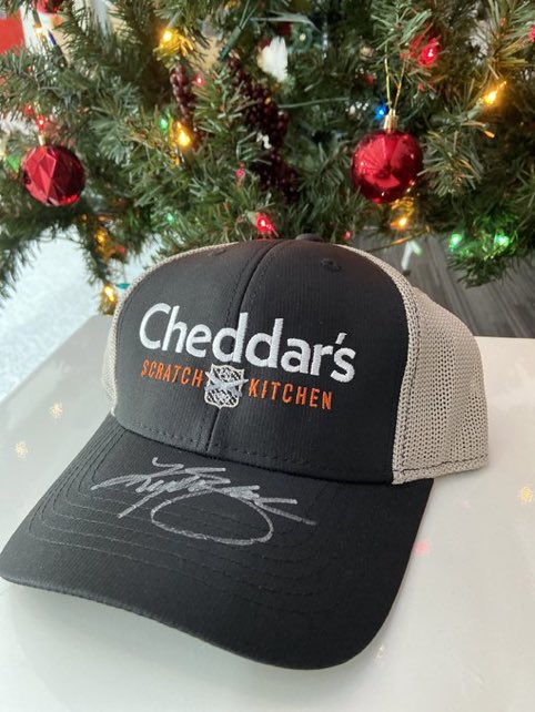 🎅🏻Today is Day 20 of my #ChristmasGiveaways for #AutismAwareness

Thanks to <a href="/KyleBusch/">Kyle Busch</a>’s new sponsor, @CheddarsKitchen, I’m giving away this AWESOME ✍🏻 hat

Welcome to #RowdyNation, Cheddars!

To enter:
Follow 
Retweet
Tag friends 
Comment #AutismAwareness 
 
Winner chosen on🎄