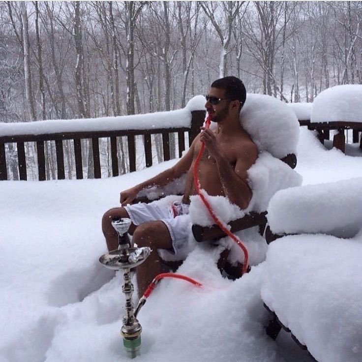 shishagear's tweet photo. Snow Hookah Goals #snow #Winter #Hookah #shisha https://t.co/43xyDRNFv9