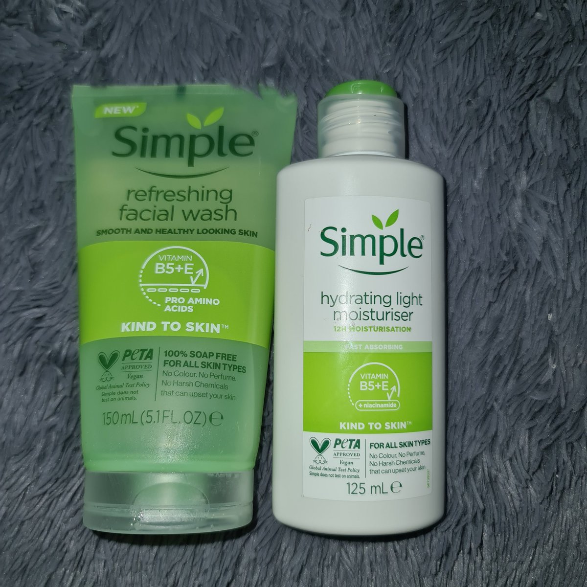 semestsa's tweet photo. PRELOVED SIMPLE FACE WASH AND MOISTURISER

TAKE ALL : 100K https://t.co/A5m2CVRGUb
