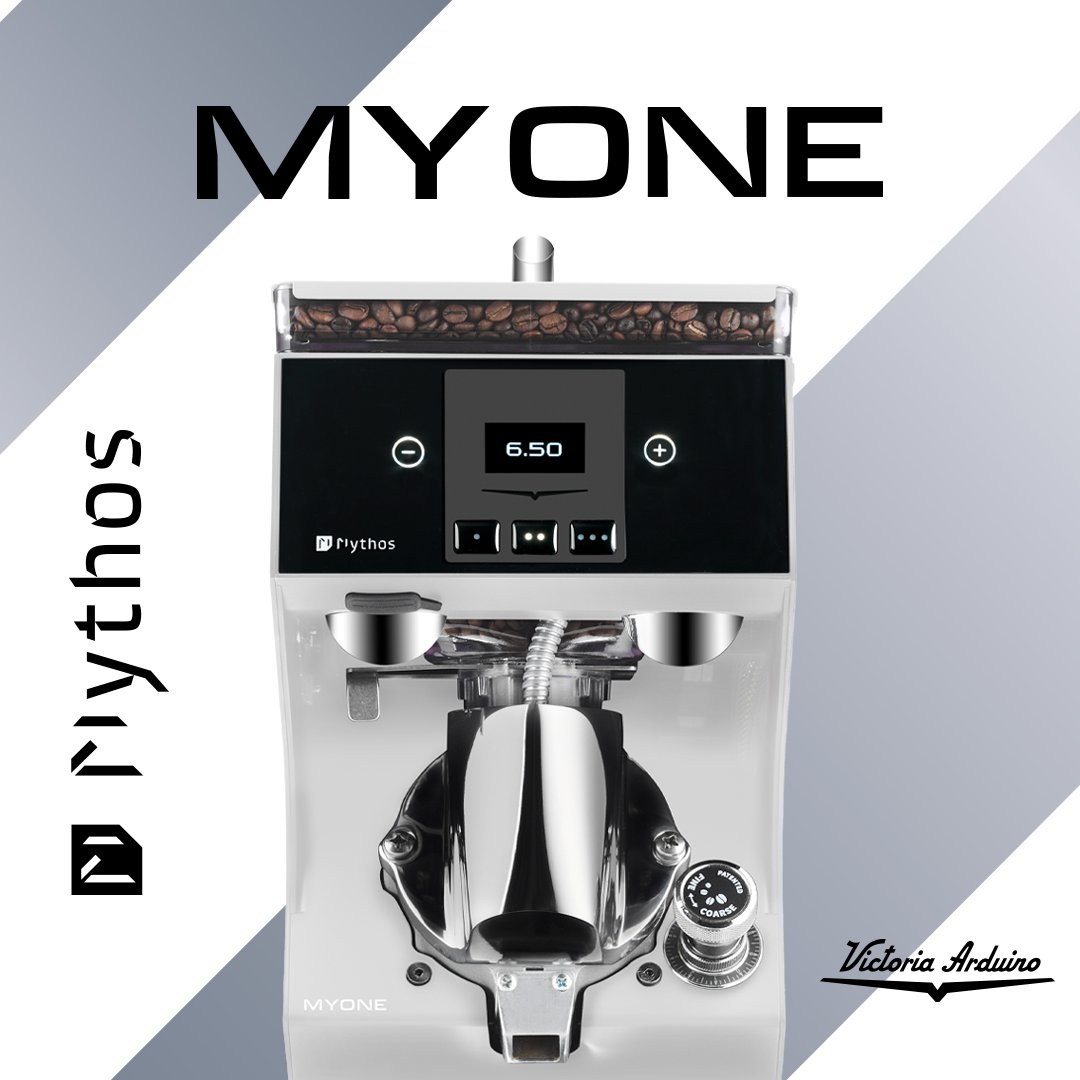 victoriaarduino's tweet image. #MyOne is available also in white!
The new Victoria Arduino’s grinder follows your style while guaranteeing you incredible performance.
⚫⚪ What MYONE color are you?
If you want more info about MyOne click here 👉 victoriaarduino.com/en/mythos/
#VictoriaArduino #MYONE #MYONEgrinder