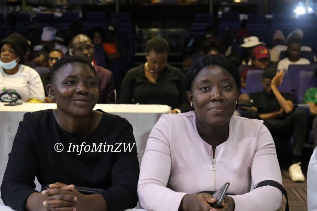 nickmangwana's tweet photo. The youths gathered for Nyika Inovakwa nevene vayo Young Labour Conference are drawn from various groups which are: 
#CorssBorders4ED, 
#Hustlerz4ED, 
Doctors, Ancillary and Nurses 4ED, 
amongst others. https://t.co/qSWLZv9btP