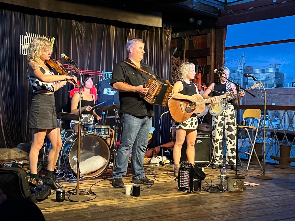 waterfrontmuseum.org tweet media