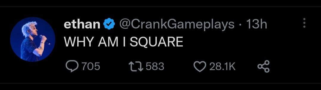 cellfoneaddict's tweet photo. @CrankGameplays Is it just an iPhone thing? Cause I'm not seeing any of these squares people are talking about.... https://t.co/9JFFr0thSC