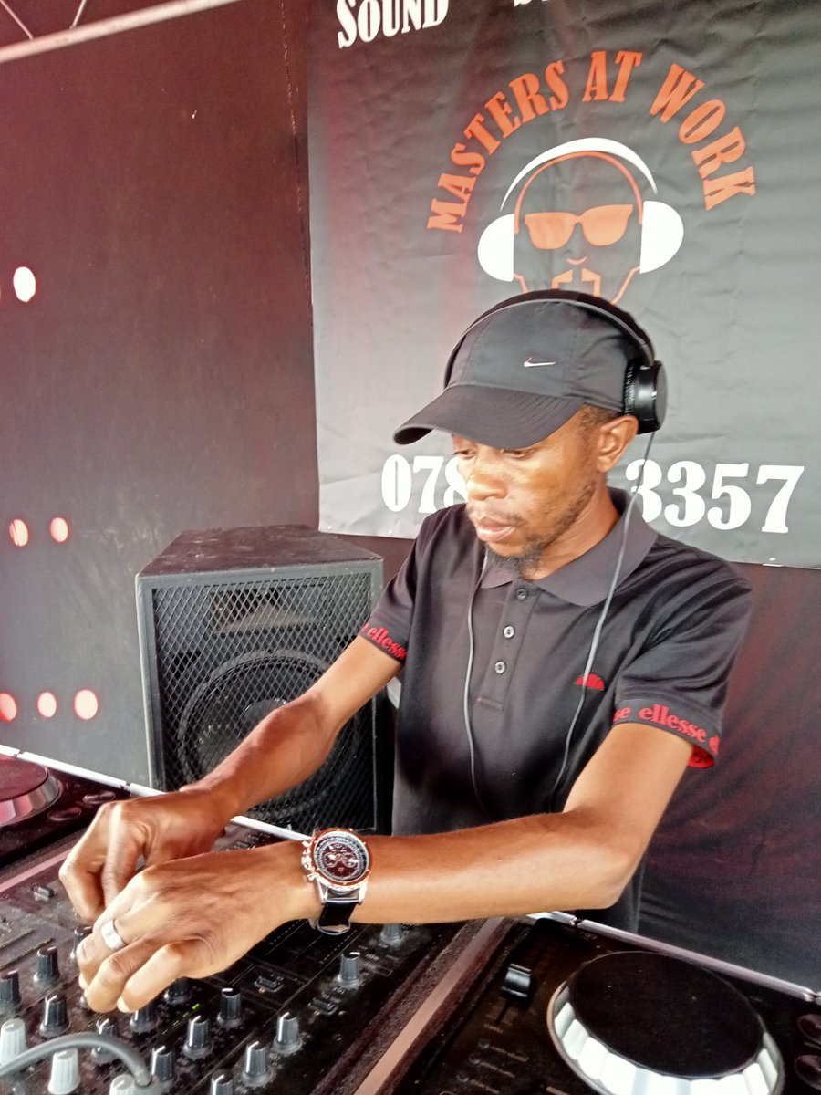 RealJacksoul_SA's tweet photo. Dance Music Experience These Summer Was Not Gonna Take Place Without Me Playing Music On Stage 🤘
Happy birthday to me 🎂 🎉🎉
#Link:https://t.co/IwYswirs9A🎧

#Bookings @PDHmusicSA  contact: 0658928573 #Email: pdhvibes@gmail.com 🙏
👑 Deep House Music Experience Forever 🚀🚀🚀 https://t.co/TuluJd2NNh