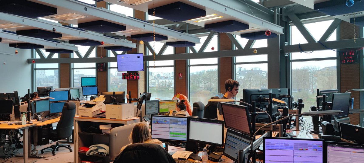 AFARM_SAMU's tweet photo. [ 🚑 🏥 Visites SAMU 🚑 🏥 ]

Hier, @yrouet, Co-Président de l' @AFARM_SAMU a visité les #SAMU44 et #SAMU35 afin d'échanger sur le S@S, le manque d'effectif #ARM et la #reconnaissancesoignant.

Merci à lui ainsi qu'aux Responsables de Services et collègues pour leur accueil. https://t.co/vswRy9IB7s