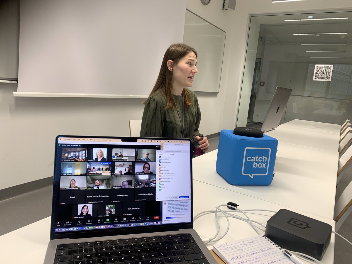 HCI Group @ TU Wien (@igw_hci) on Twitter photo Big congratulations to Dr <a href="/l_scheppie/">Dr. Laura Scheepmaker</a> who did a brilliant job defending her thesis today! Big congratulations to Dr <a href="/l_scheppie/">Dr. Laura Scheepmaker</a> who did a brilliant job defending her thesis today!