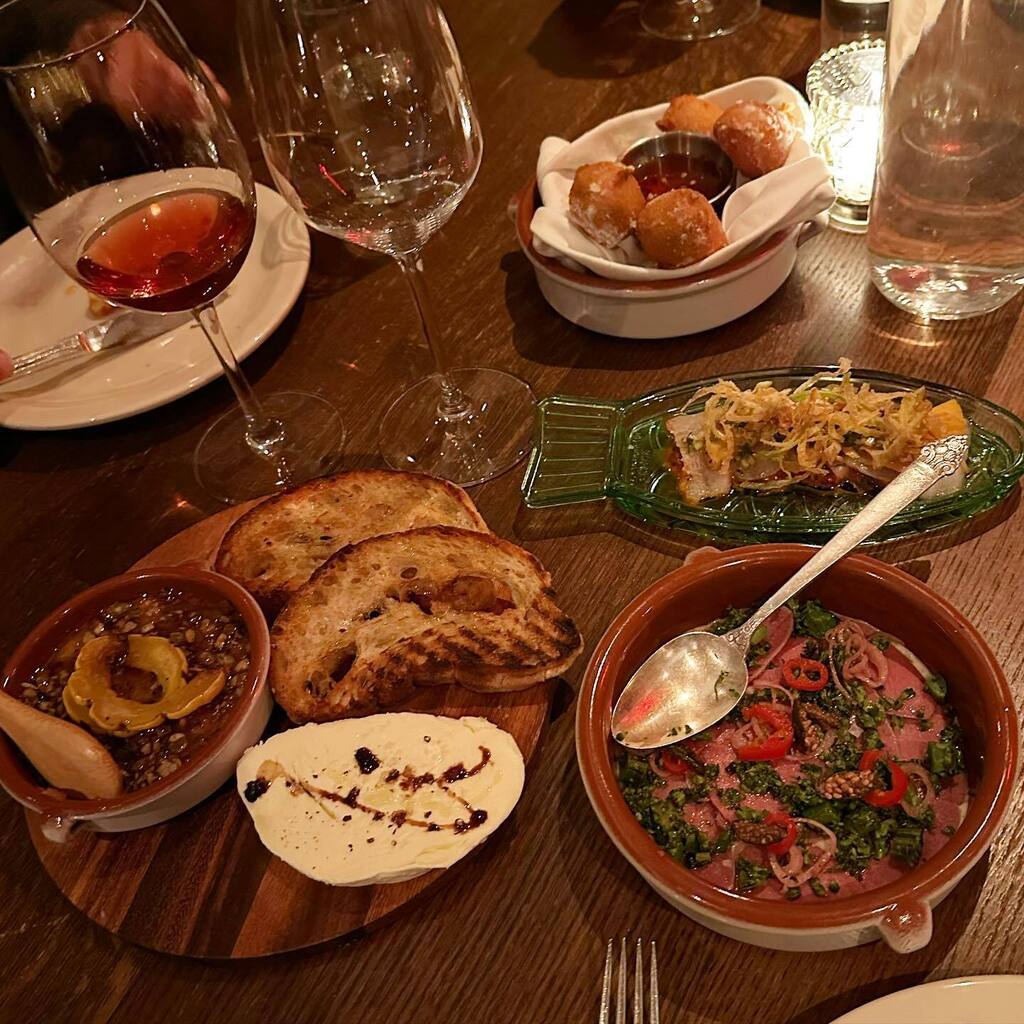 Lior Lev Sercarz - La Boite (@laboiteny) on Twitter photo Fantastic dinner @onefifthnyc last night! Thx <a href="/marcforgione/">Marc Forgione</a> & team. #yalla <a href="/laboiteny/">Lior Lev Sercarz - La Boite</a> instagr.am/p/CmZGXwMOkgh/ Fantastic dinner @onefifthnyc last night! Thx <a href="/marcforgione/">Marc Forgione</a> & team. #yalla <a href="/laboiteny/">Lior Lev Sercarz - La Boite</a> instagr.am/p/CmZGXwMOkgh/