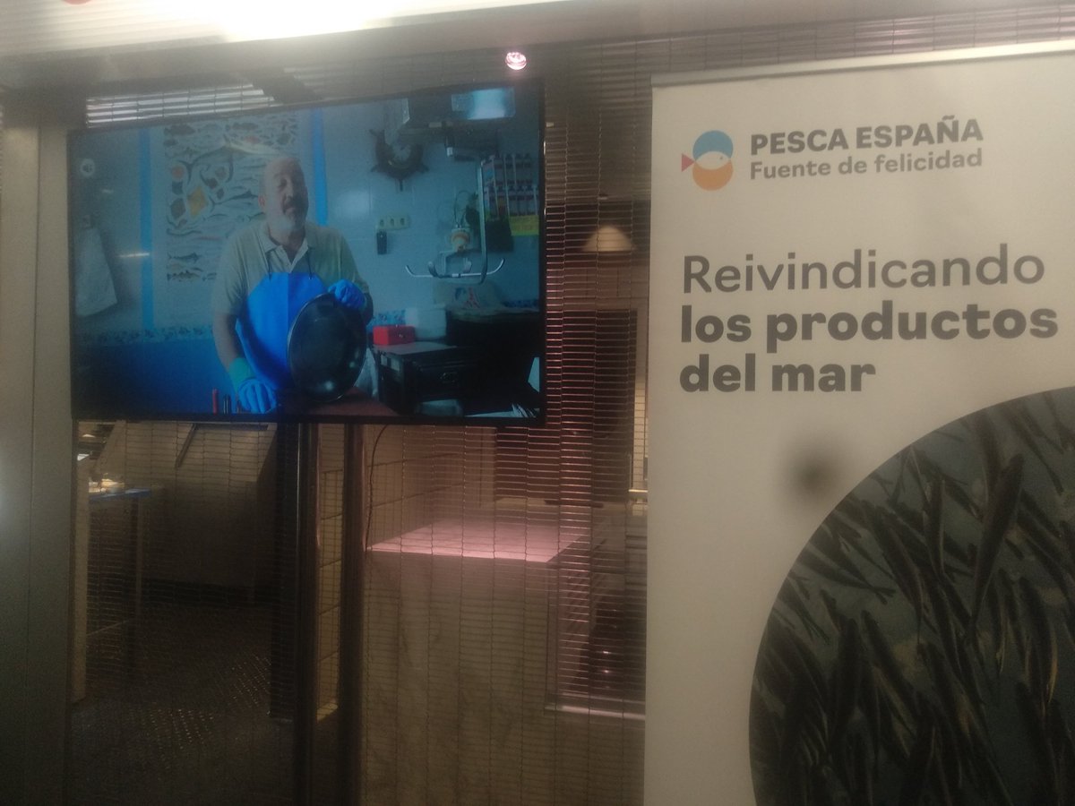 #llevatepescado Reivindicando los #productosdelapesca con la organización recién creada @pescaespana #marisco y #pescado en #Navidad