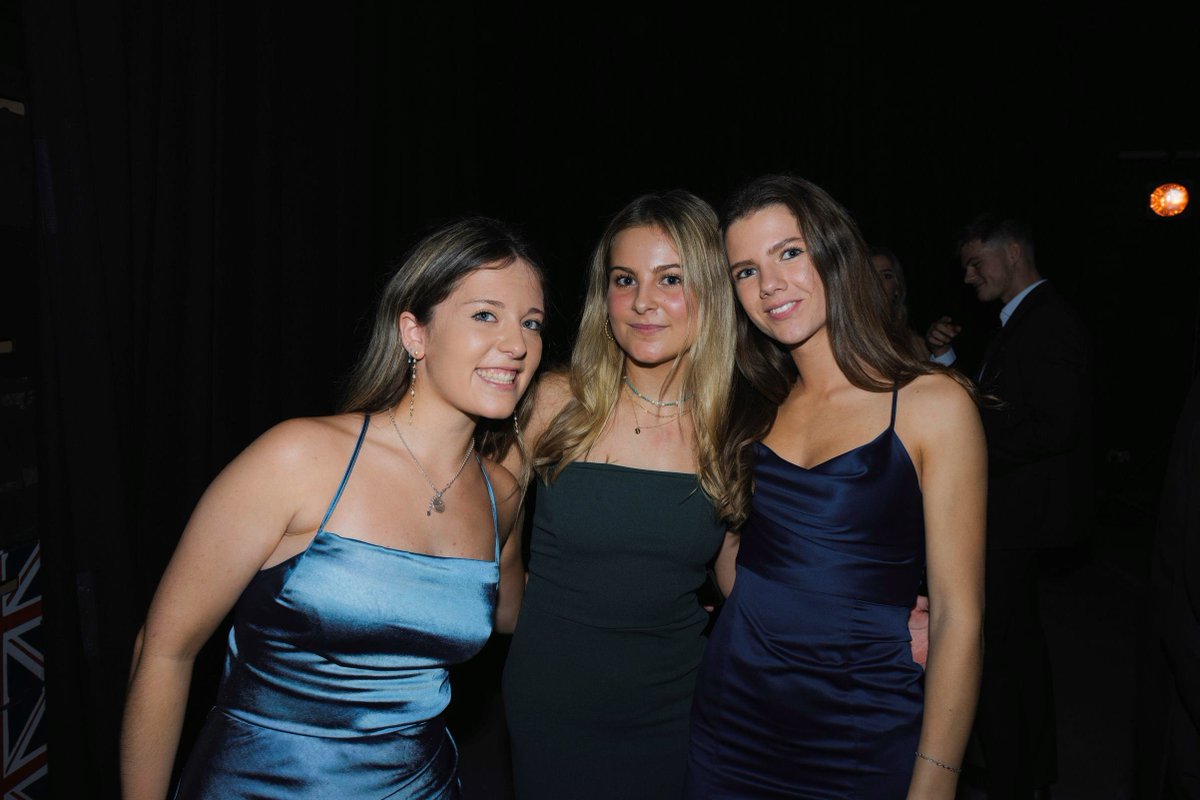 ReptonLife's tweet photo. A few more shots from a lovely evening. Thanks so much to all the staff and pupils who made the event possible. Particular thanks to Mr Innocent for all the work he has done this term to provide such a range of social activities for all the pupils to enjoy. Just fab! https://t.co/rhvWR9u63Q