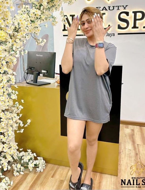model_piumi's tweet photo. #piumihansamali #piumi #model #actress https://t.co/yQ5dWqJcOD