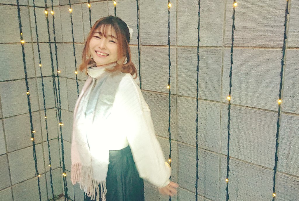 Jocar0715's tweet photo. シルバー💍&ゴールド✨
ライトの色が違うだけで、雰囲気変わるから撮るの難しいけど、
ころころ変わるなぎちゃんの表情は、撮ってて楽しくて、テンション上がりました😆🙌
#高園なぎさ #NAGISA
#NightPhotoSession #撮影会 https://t.co/JVQobTOXyL