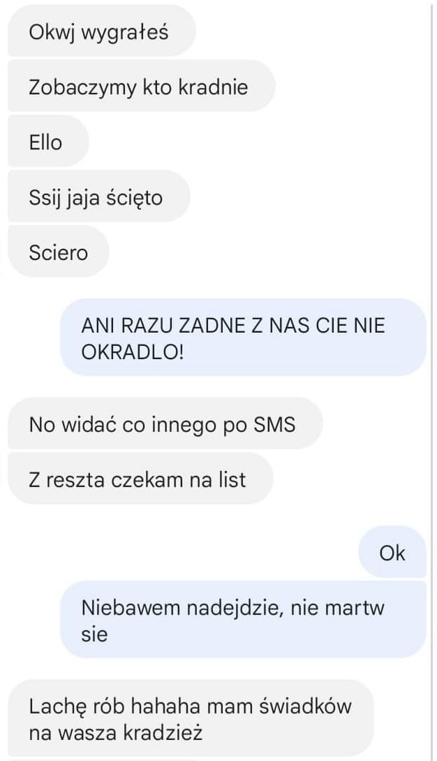 gjanoszka's tweet photo. Knajpiarz kiedy mu się zagrozi sądem za bezpodstawne zwolnienie (pokłócił się z partnerem zwolnionej, który ośmielił się sprzeciwić karom finansowym, więc zwolnił oboje). Rozsierdzonym knajpiarzem jest Rafał Jarecki, szef Sushi Warszawa Orange. 

#patogastro https://t.co/qdnW5KgKKN