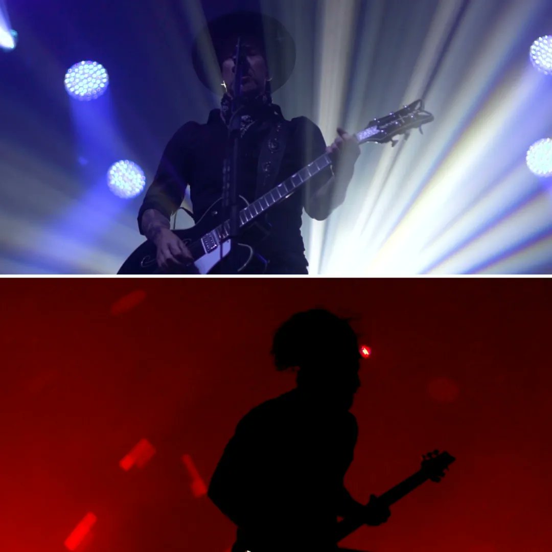 el_fuzzzo's tweet photo. Stills del @ResurrectionESP #meandthatman #celeste 🌚🌝 https://t.co/IFecNr1enz