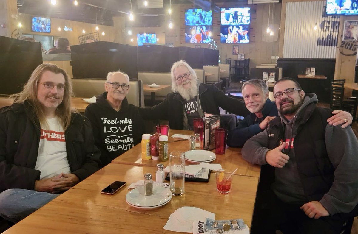 shawnjasoneh's tweet image. Met up with a few of the Druthers rockstars in London, Ontario last night…