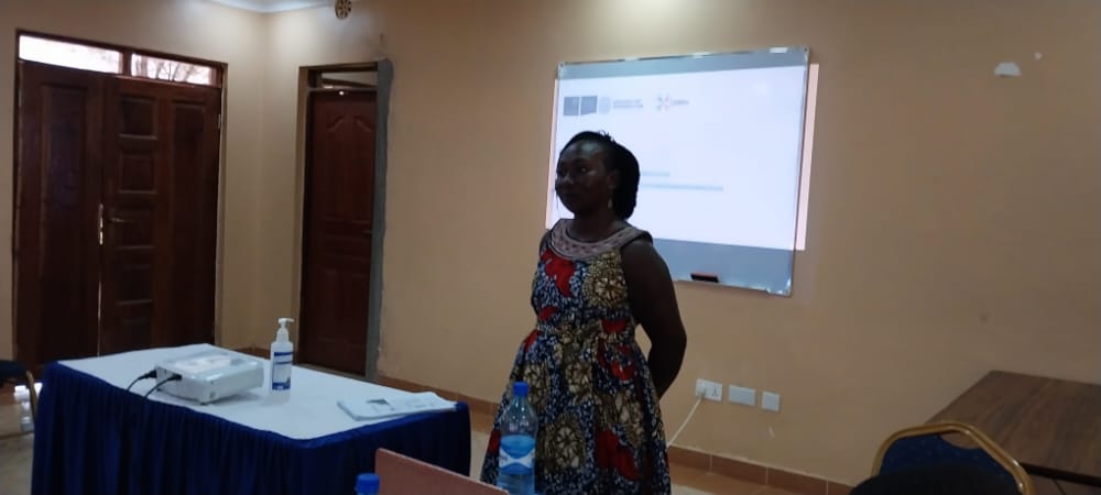 Pascal Zigashane (@zigashanepascal) on Twitter photo Today, <a href="/AndhiraKara/">andhira kara</a> presented the final research report we conducted in Kenya to various stakeholders in Kakuma. You can access the full report here: refugeeledresearch.org <a href="/Lerrning/">LERRN</a> <a href="/RLRH_Oxford/">Refugee-Led Research Hub</a> <a href="/AMADPOC/">AMADPOC</a> Today, <a href="/AndhiraKara/">andhira kara</a> presented the final research report we conducted in Kenya to various stakeholders in Kakuma. You can access the full report here: refugeeledresearch.org <a href="/Lerrning/">LERRN</a> <a href="/RLRH_Oxford/">Refugee-Led Research Hub</a> <a href="/AMADPOC/">AMADPOC</a>