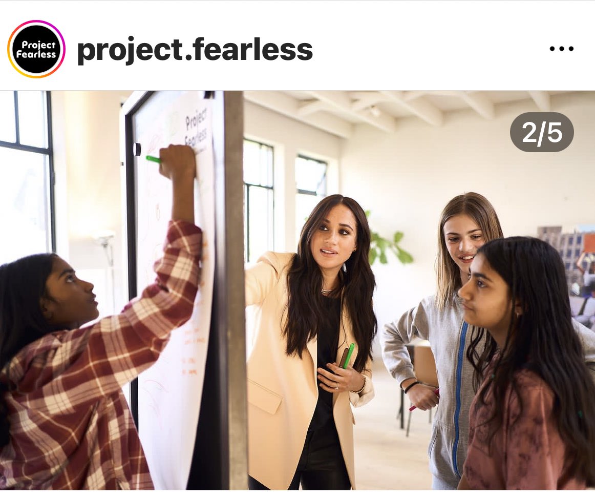 jozzzaphen's tweet photo. @BuildMakeBe #MeghanMarkIe #BuildMakeBe #ProjectFearless https://t.co/jqKeiIv1A6