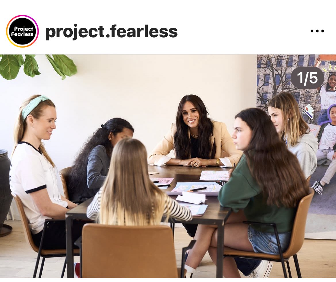 jozzzaphen's tweet photo. @BuildMakeBe #MeghanMarkIe #BuildMakeBe #ProjectFearless https://t.co/jqKeiIv1A6