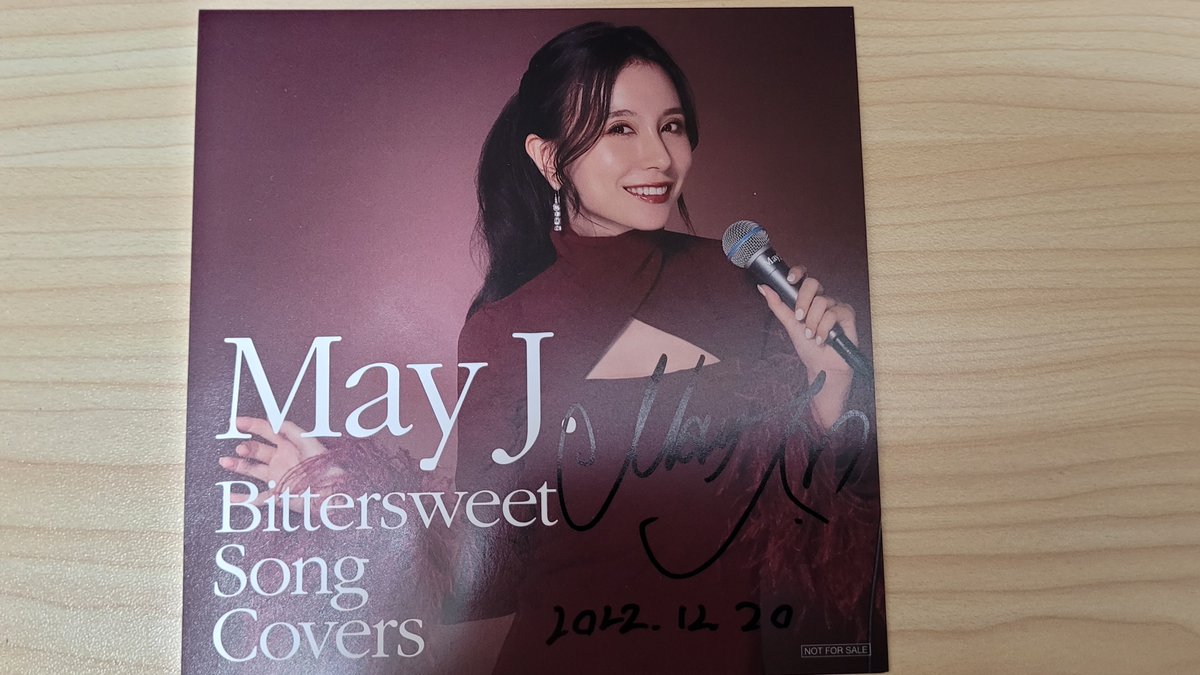 billboardlive10's tweet photo. 2ndに参加しました😀
COVER曲たっぷり、
Let It GoのJAZZバージョンや、
クリスマスメドレーも聴けて楽しめました😊
「大阪大好き、住みたいくらい」と嬉しい事も
言ってくれましたね🥰

#MayJazzyChristmas
#MayJ.
#ビルボードライブ大阪 https://t.co/SGwNqufaiR