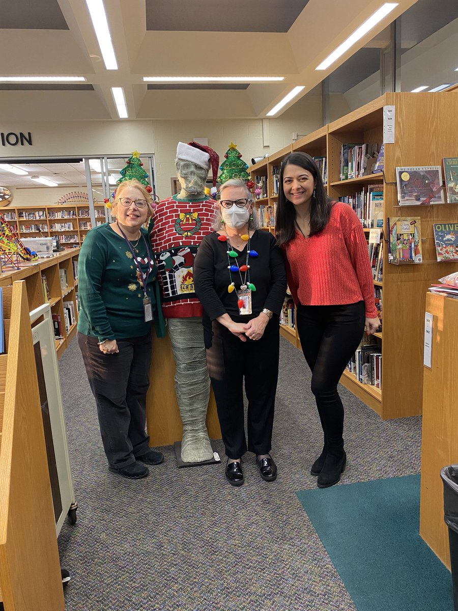 IslipHSLibrary tweet media