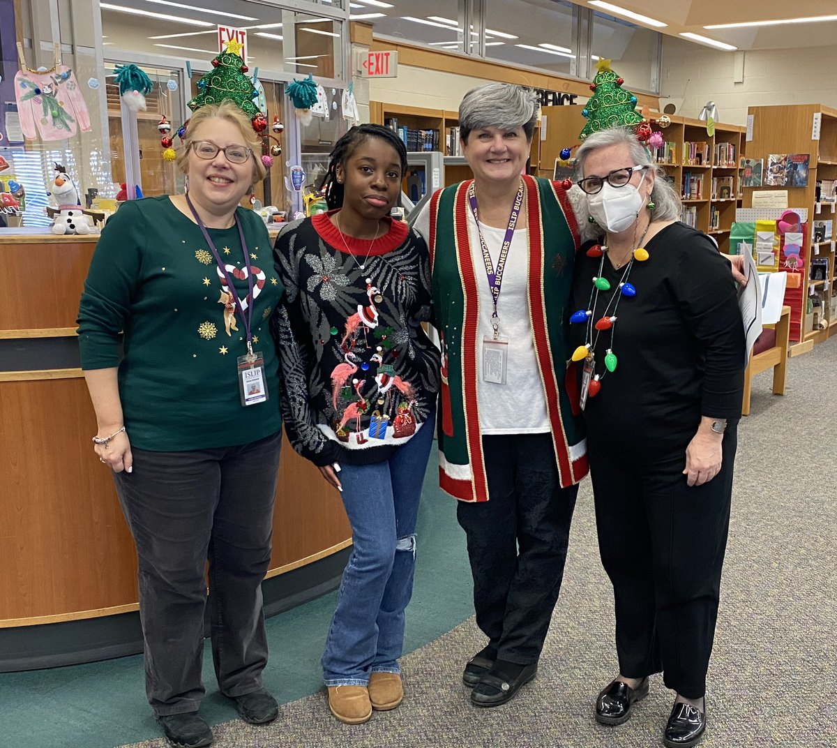 IslipHSLibrary tweet media