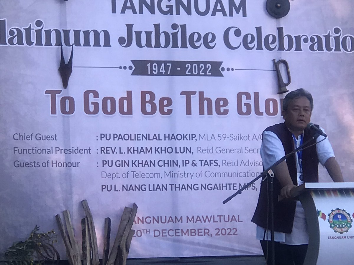 Vangngaih's tweet photo. Tangnuam village,2.5kms from #CCPurPolice Station survived for 75 years without a pucca road connection despite voting in all elections since 1947. They now got a messiah in Pu @PaolienlalHaokip of #changeofwind and got a blacktopped road just before 75 Anni. https://t.co/Gv0HQxeQLz