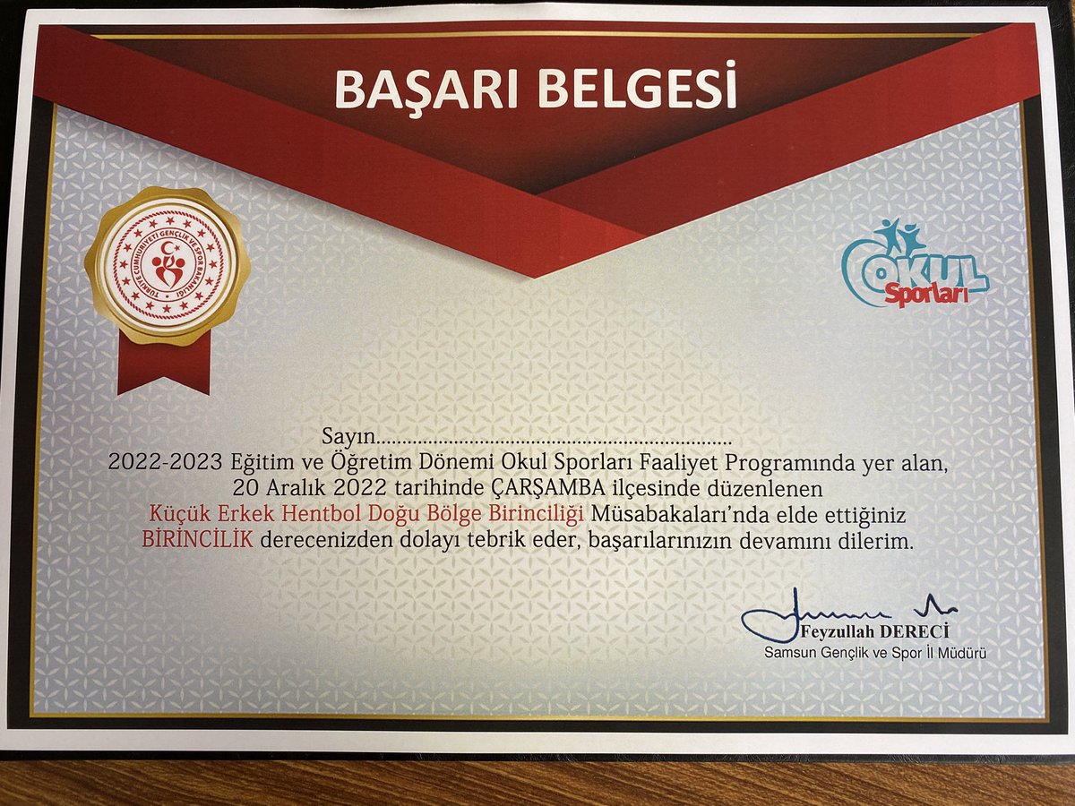 Çarşamba Gaziosmanpaşa Ortaokulu ile bu gün Hentbol maçlarımızı oynadık. Küçük erkelerde 5-2 Yıldız erkeklerde 8-5 kazandık. Öğrencilerimizi ve öğretmenimizi tebrik ederiz. <a href="/alisaavaas/">Ali Savaş</a> <a href="/MemSalipazari/">Salıpazarı İlçe Milli Eğitim Müdürlüğü</a> @Salipazarigsk