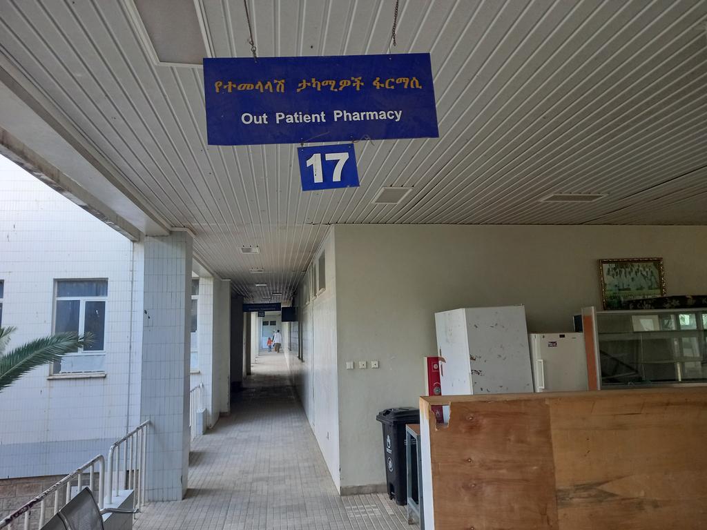 ayder_hospital's tweet photo. We had received 700 NPH insulin vials through #ICRC from #EDA before two weeks but now #AyderHospital have zero stock status,as the huge demand couldn't match the trickles of supplies.
We demand an urgent collaborative effort to end this misery.@FMoHealth @IntDiabetesFed @ethdiab https://t.co/bXEVyxbTyj