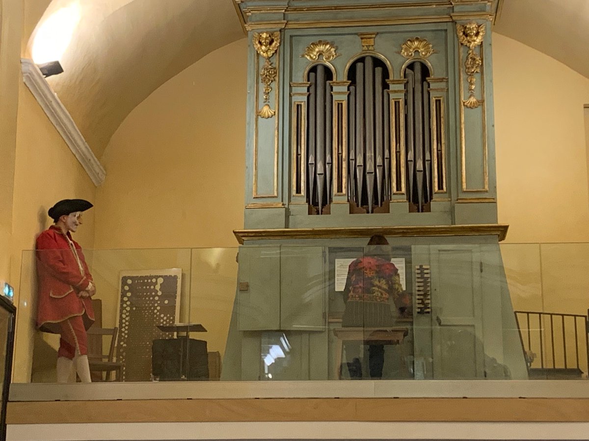 Caf06_actus's tweet photo. La #Caf06 fière de contribuer à la rénovation et au fonctionnement du centre culturel #laProvidence à #Nice, géré avec efficacité et humanisme par l'association #LaSemeuse. Il vient de fêter en fanfare ses 20 ans dans un cadre réenchanté. https://t.co/hdtNQyJgH3